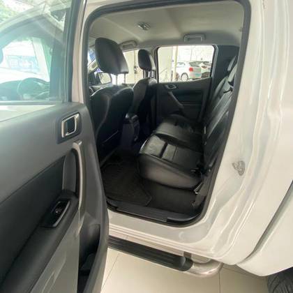 FORD RANGER 2.2 SPORTRAC 4X4 CD 16V DIESEL 4P AUTOMÁTICO FORD RANGER 2.2 SPORTRAC 4X4 CD 16V DIESEL 4P AUTOMÁTICO